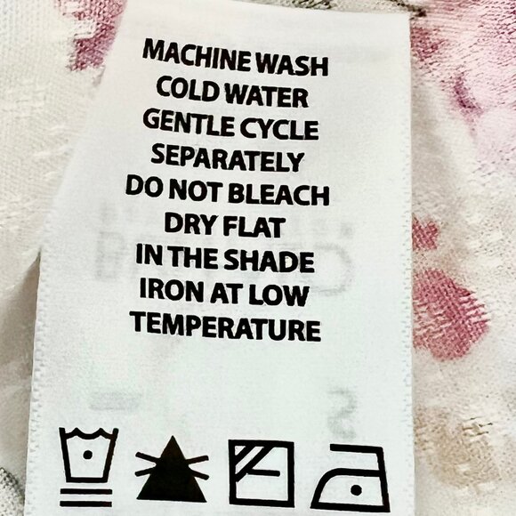 NWT Buffalo David Bitton Floral Print Flutter sleeve Tie Neck Jacquard Blouse - Picture 9 of 10